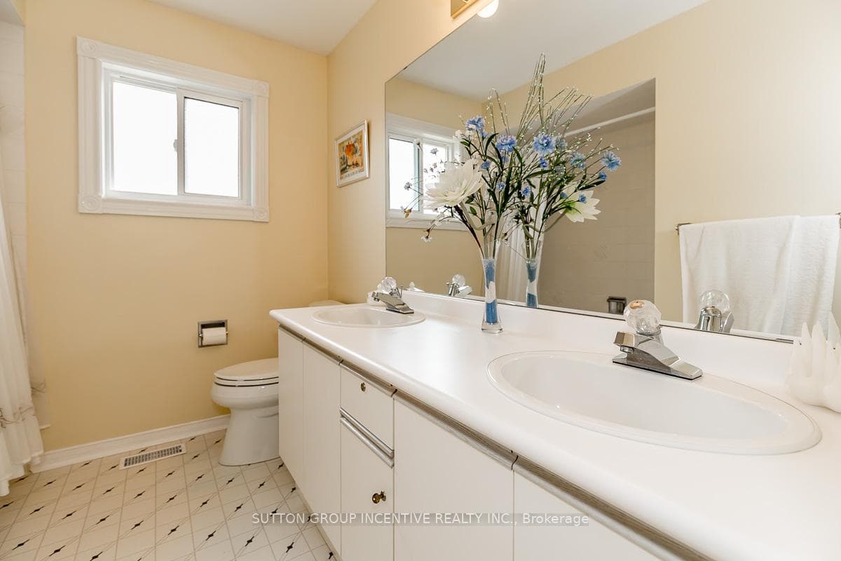 89 Cityview Circle photo 40