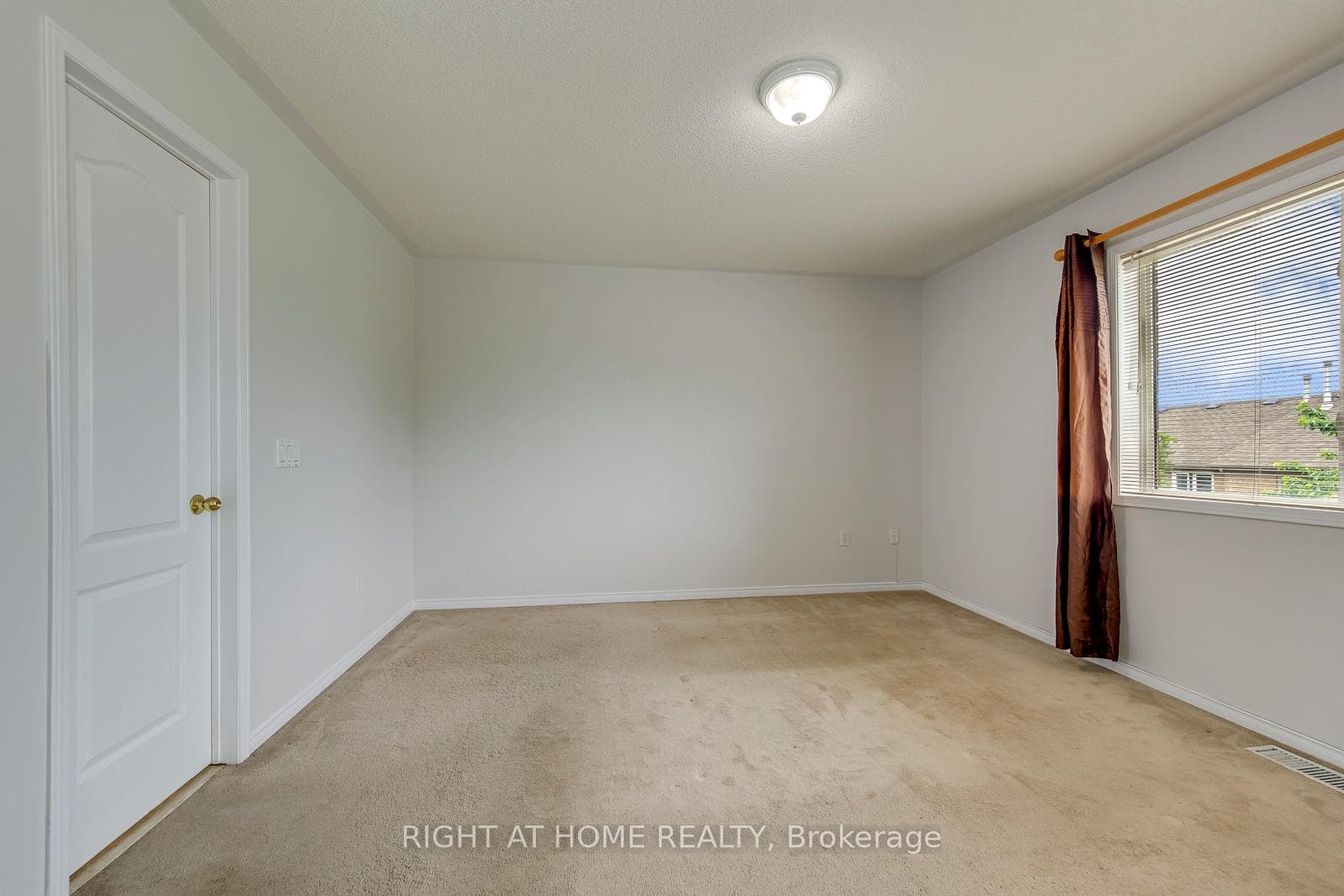 38 Fairview Road Unit 38 photo 28