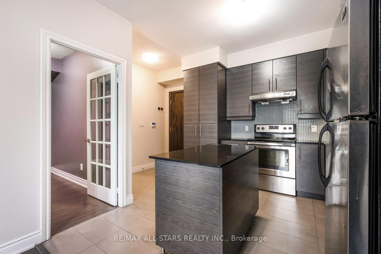 277 South Park Road Unit 315 photo 7