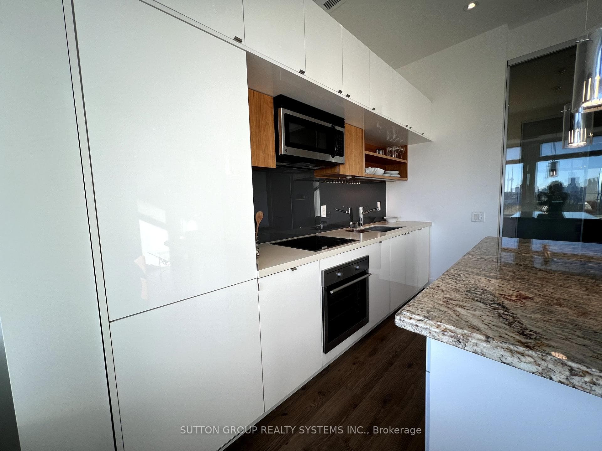 111 St Clair Avenue Unit 716 photo 10