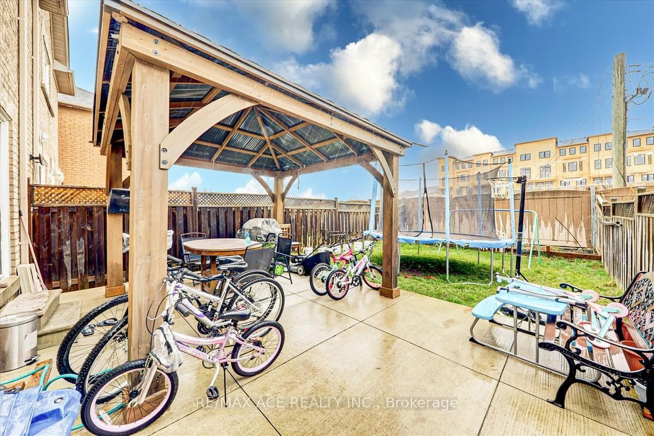 62 Alfonso Crescent photo 28