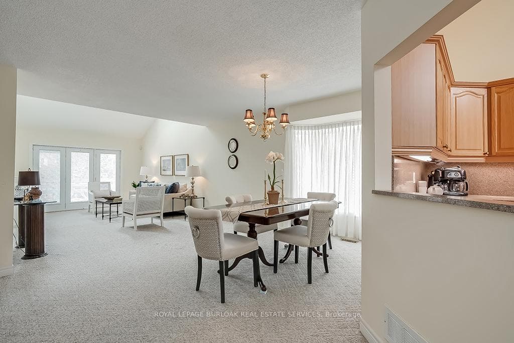 1173 Bellview Crescent Unit 2 photo 11
