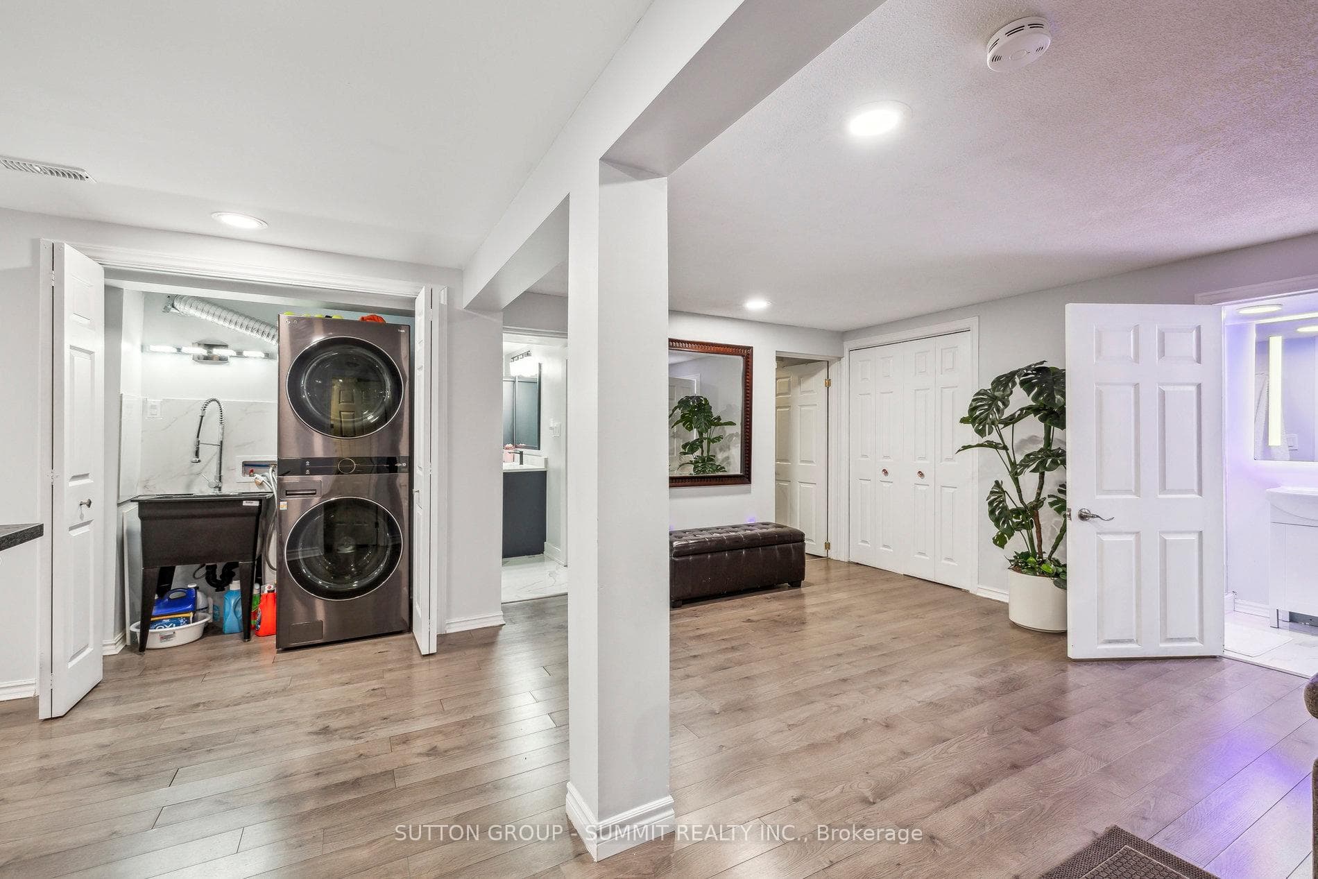 6384 STAMFORD GREEN Drive photo 29