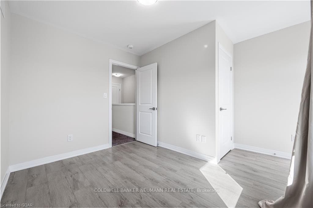 155 Thomas Slee Drive Unit 2K photo 33