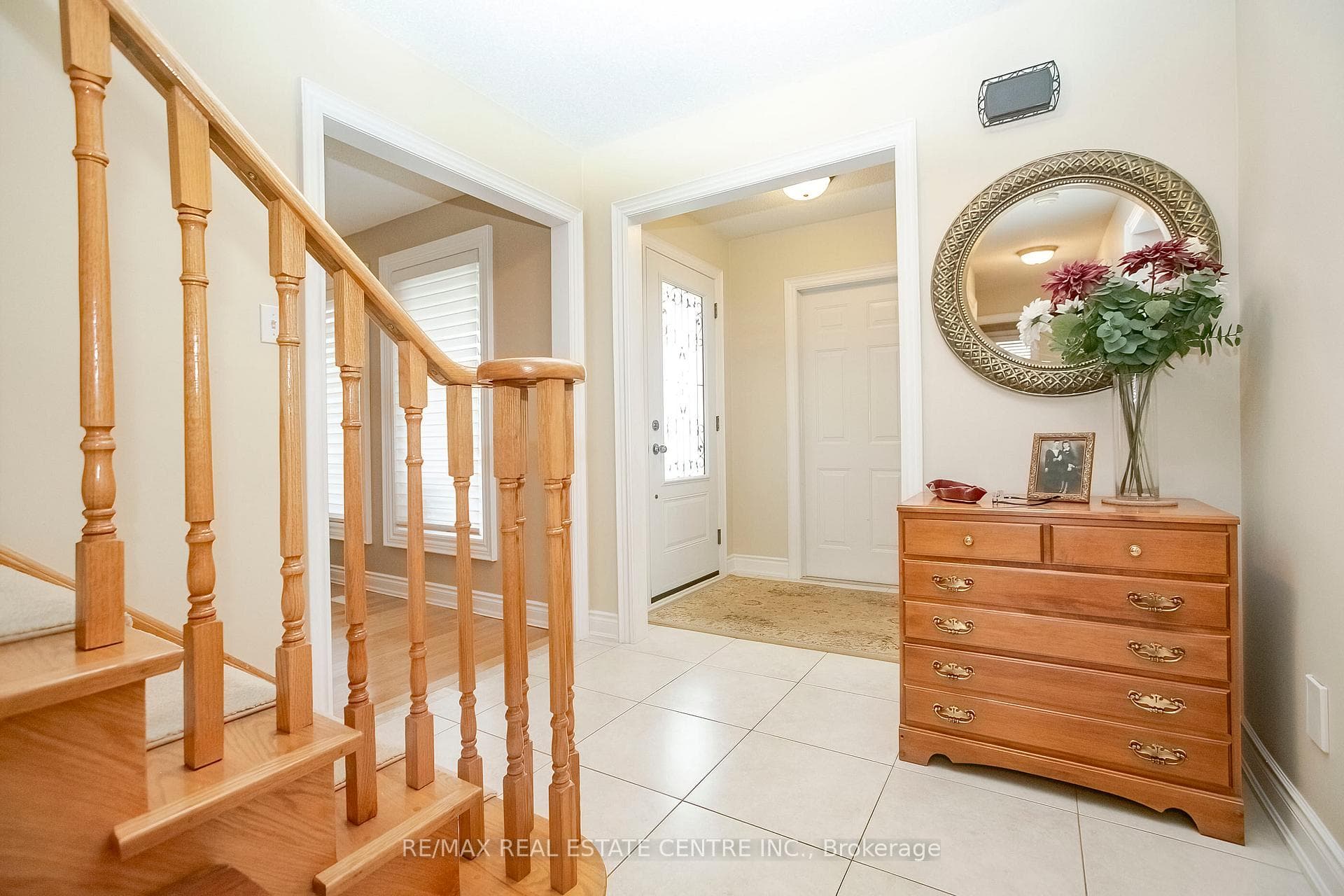 21 Amantine Crescent photo 5
