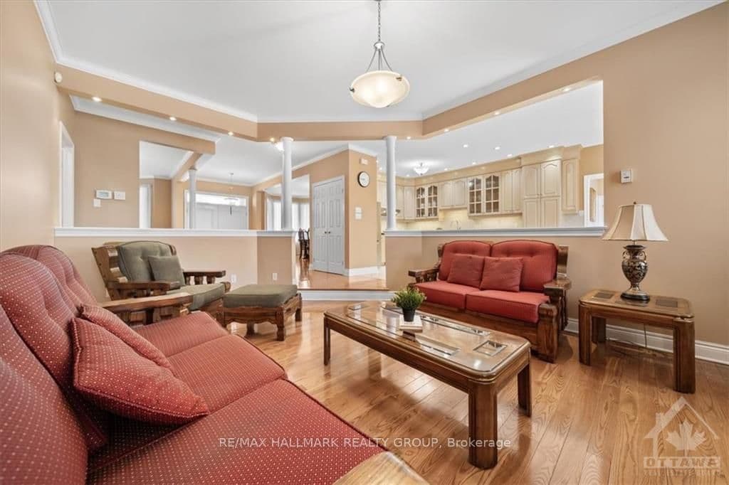 10 HARRIS Place photo 6