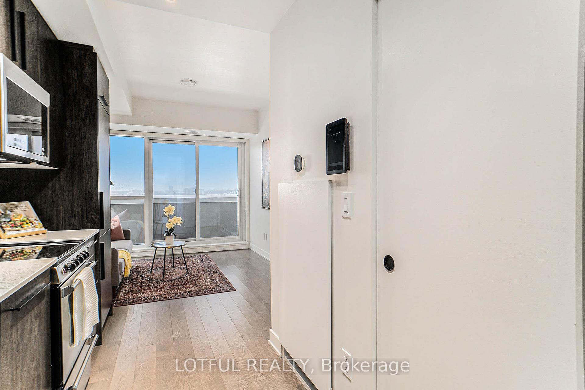 560 Rideau Street Unit 1309 photo 14