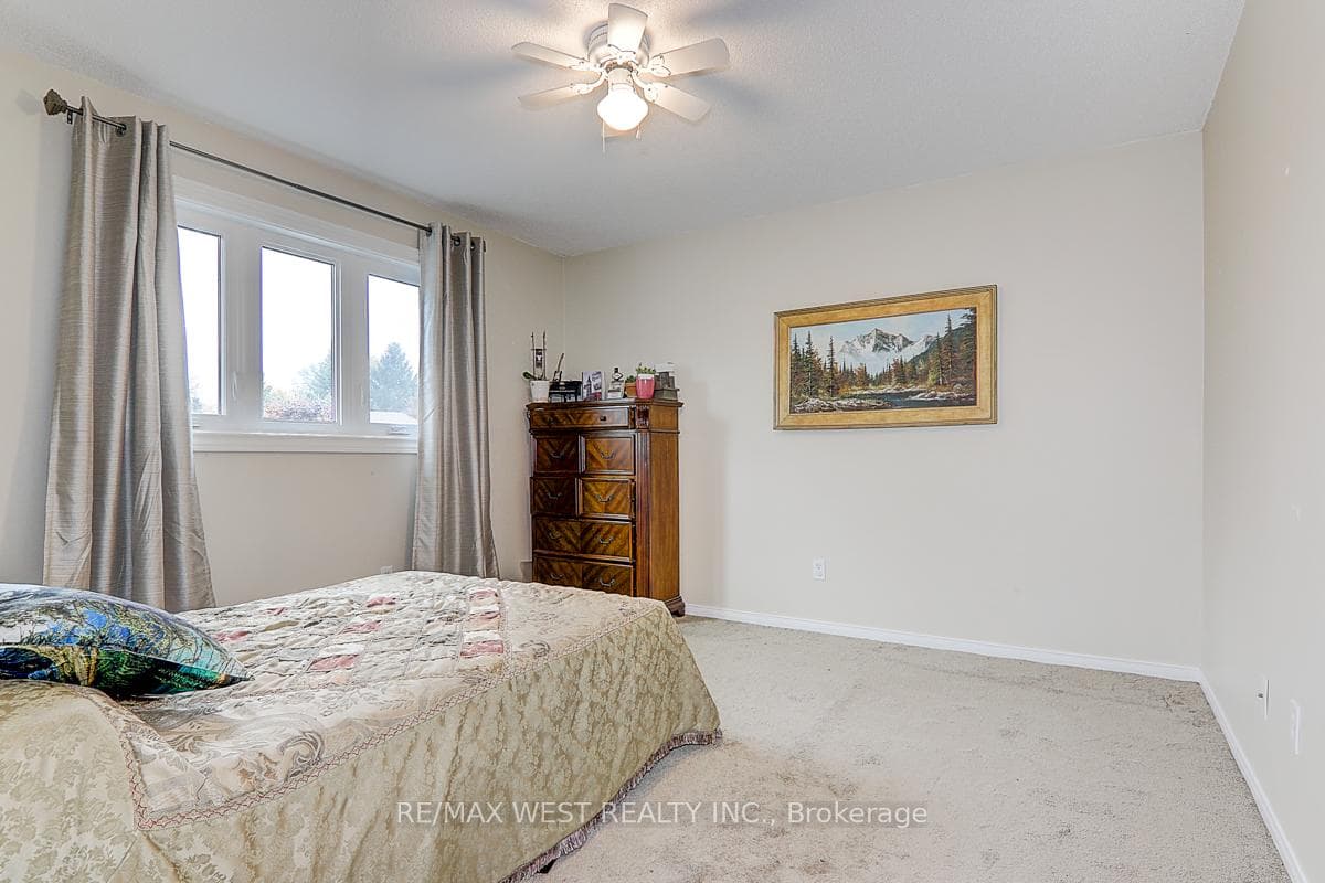 49 Batson Drive photo 27