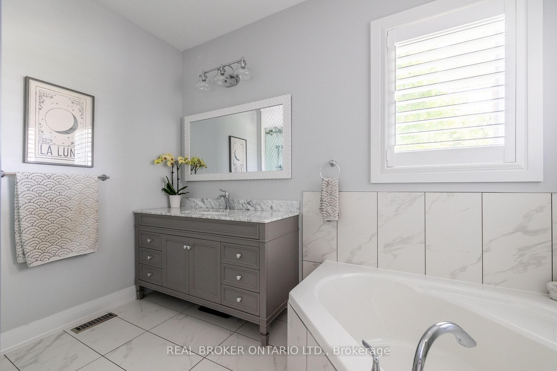 19 Cheslock Crescent photo 16