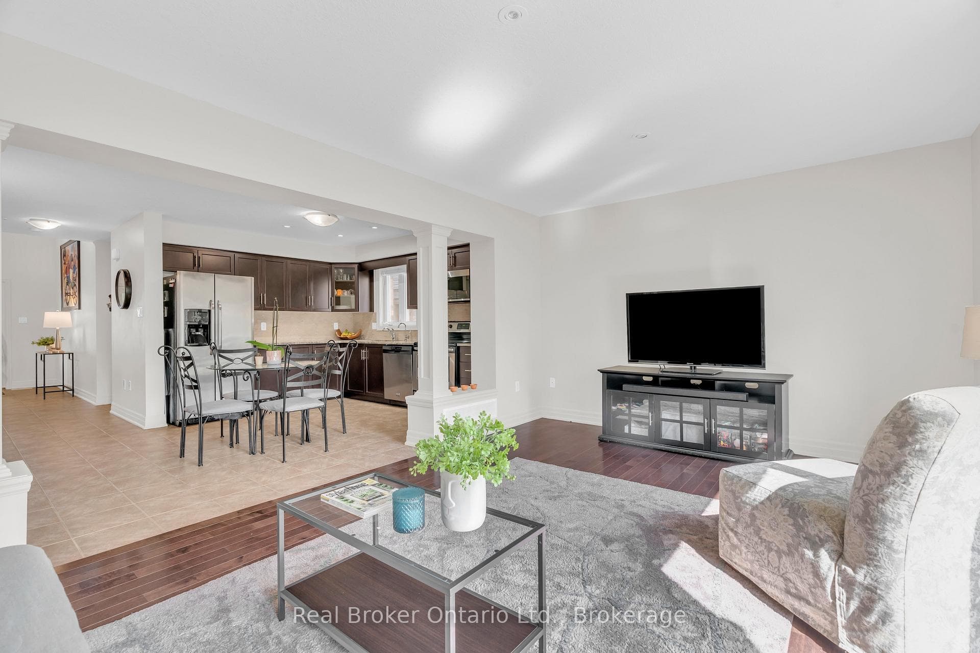 41 Samuel Drive photo 13