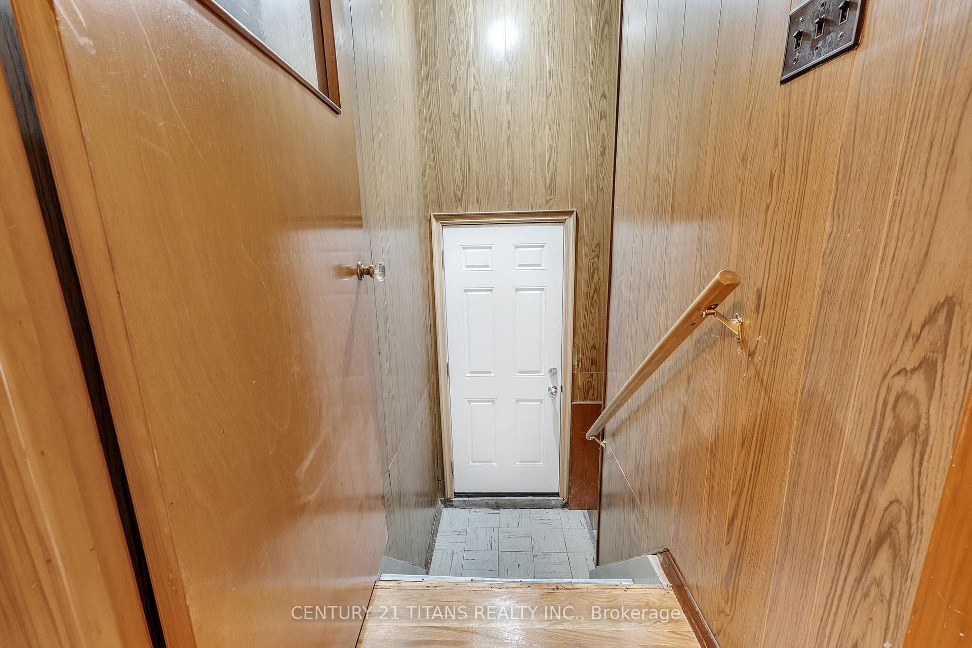 48 Merrian Road photo 21