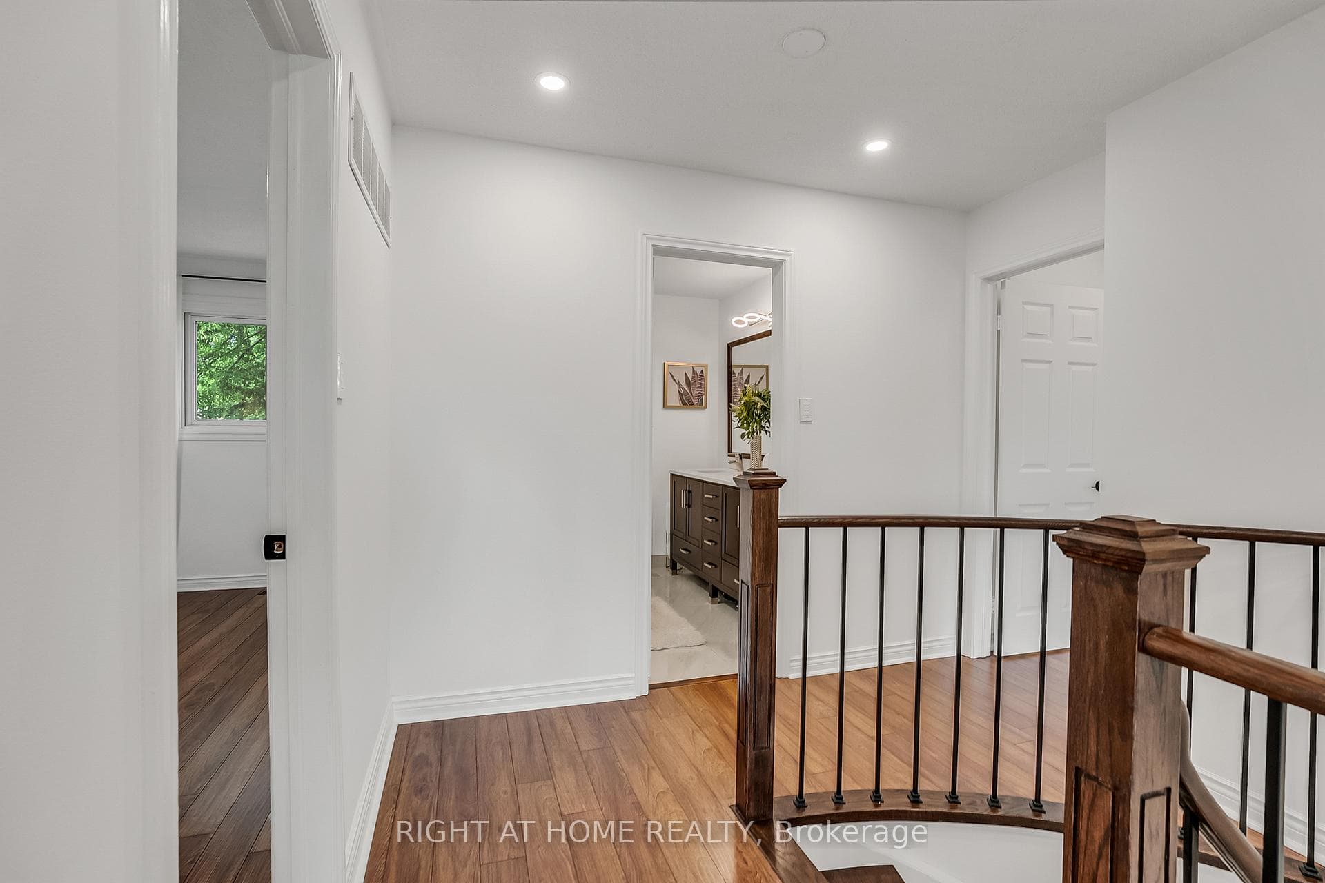 317 Atha Avenue photo 18