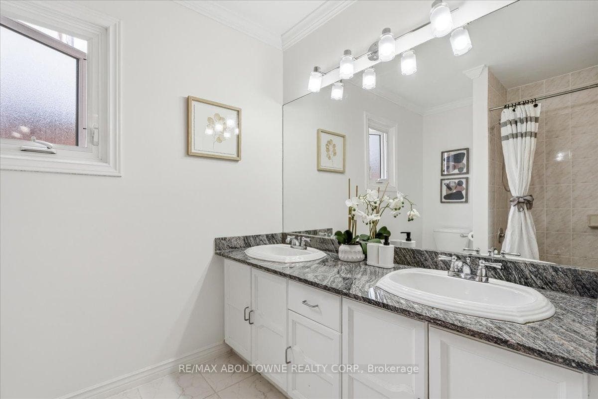 1320 Monks Passage N/A photo 36