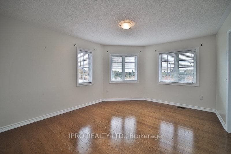 12419 Kennedy Road photo 32