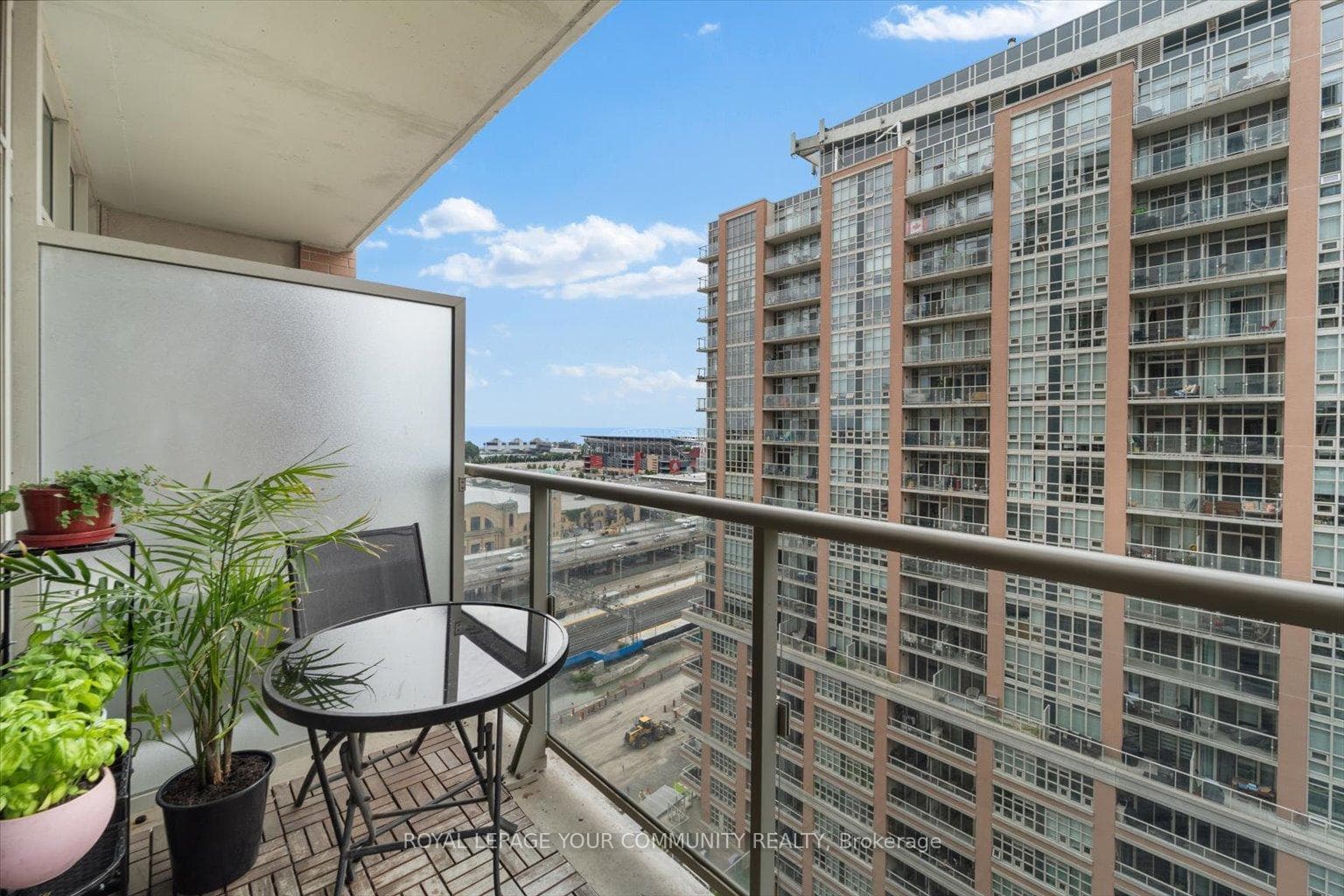 75 East Liberty Street Unit 1710 photo 22