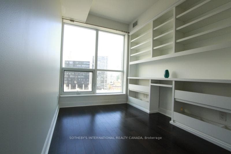 38 The Esplanade Avenue Unit 1006 photo 12