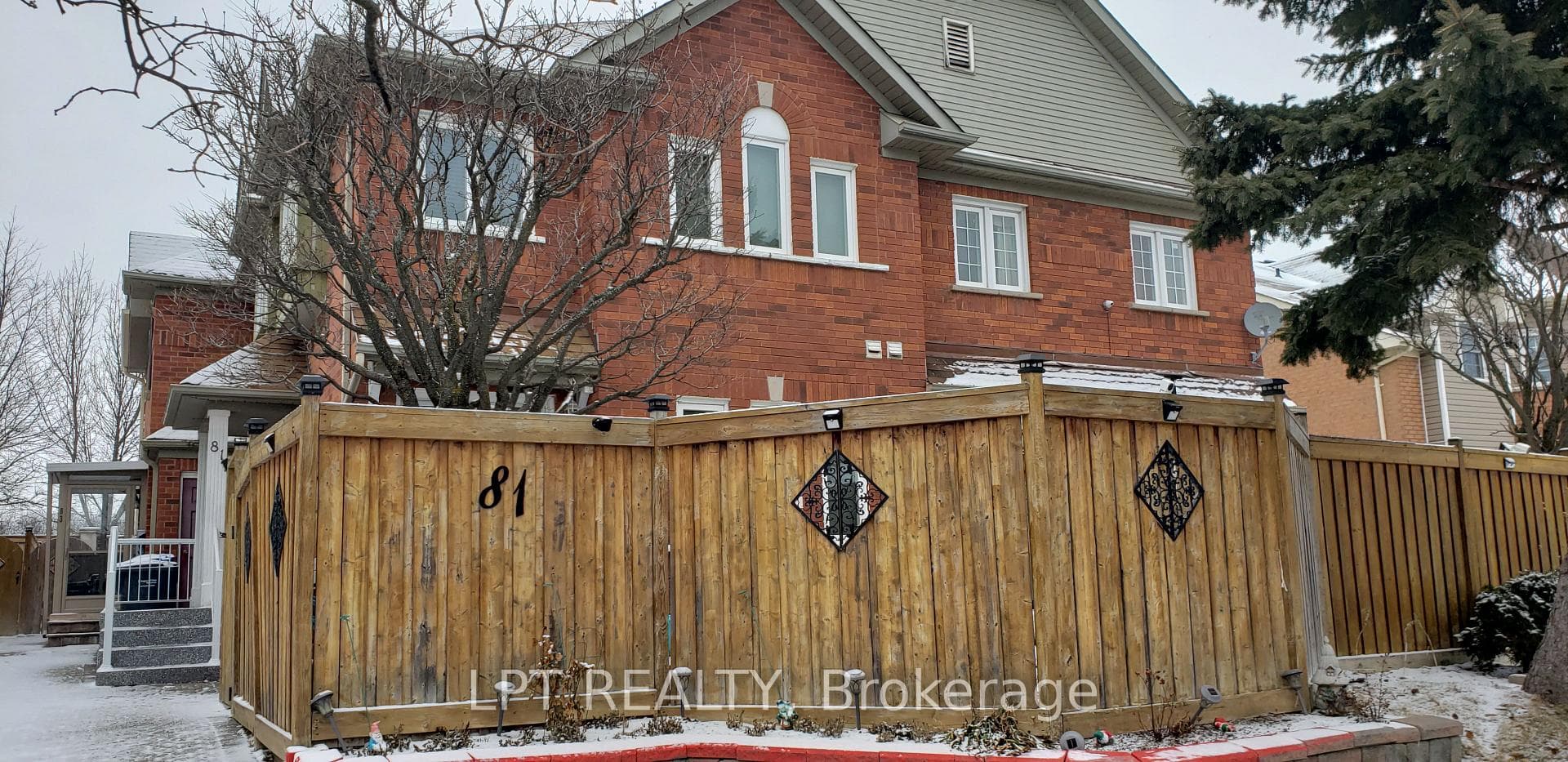 81 Shady Pine Circle photo 2