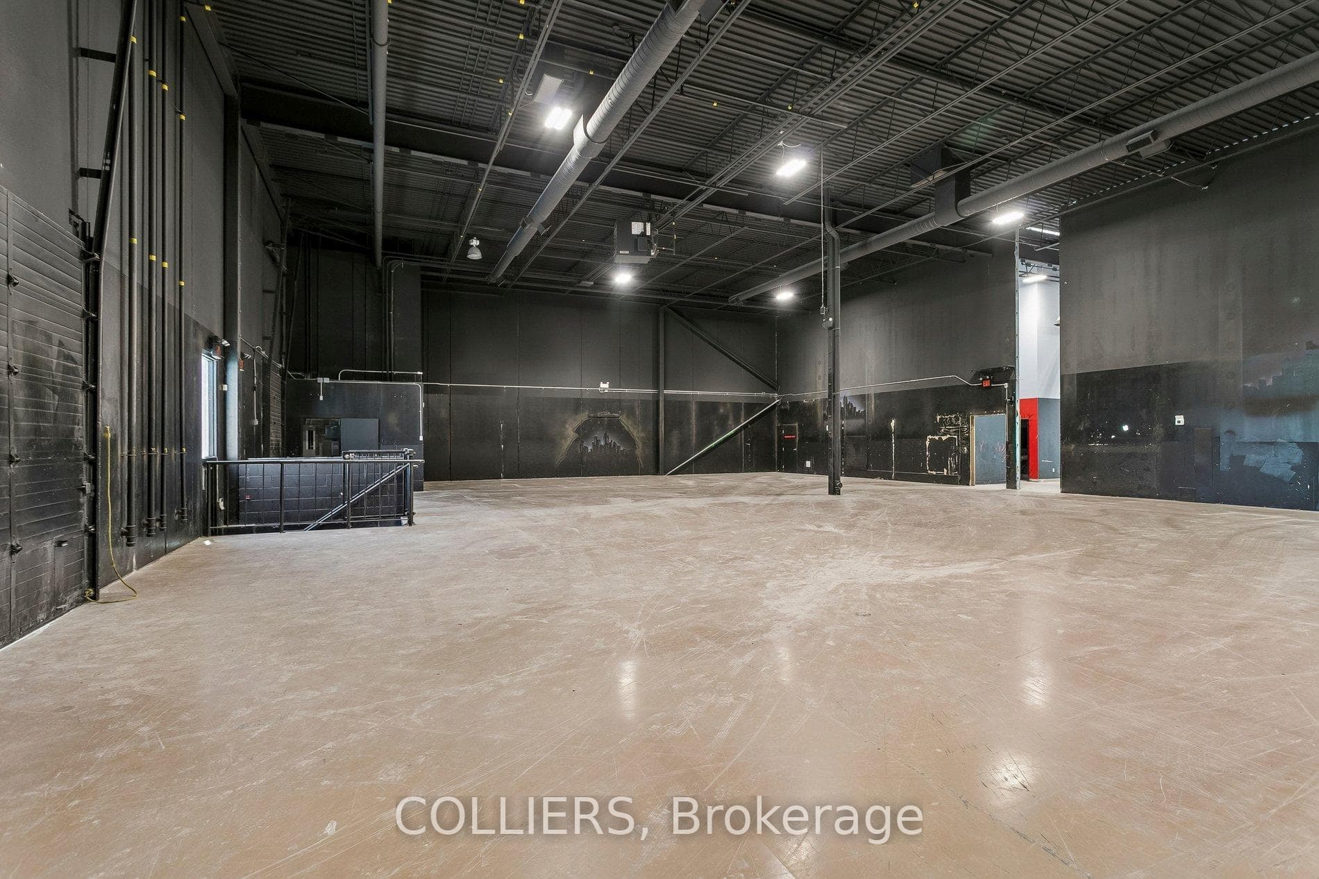 4020B Sladeview Crescent Unit 6 photo 6