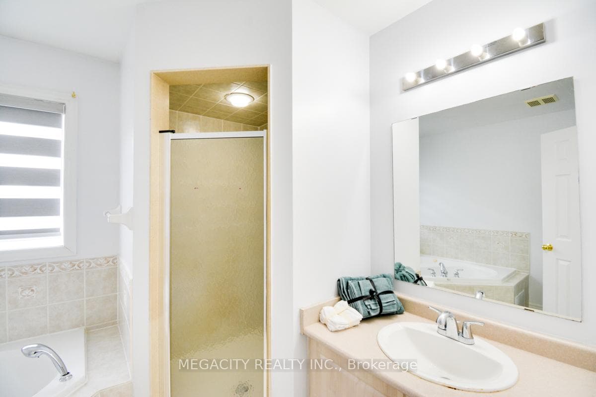 12 Dewridge Court photo 19