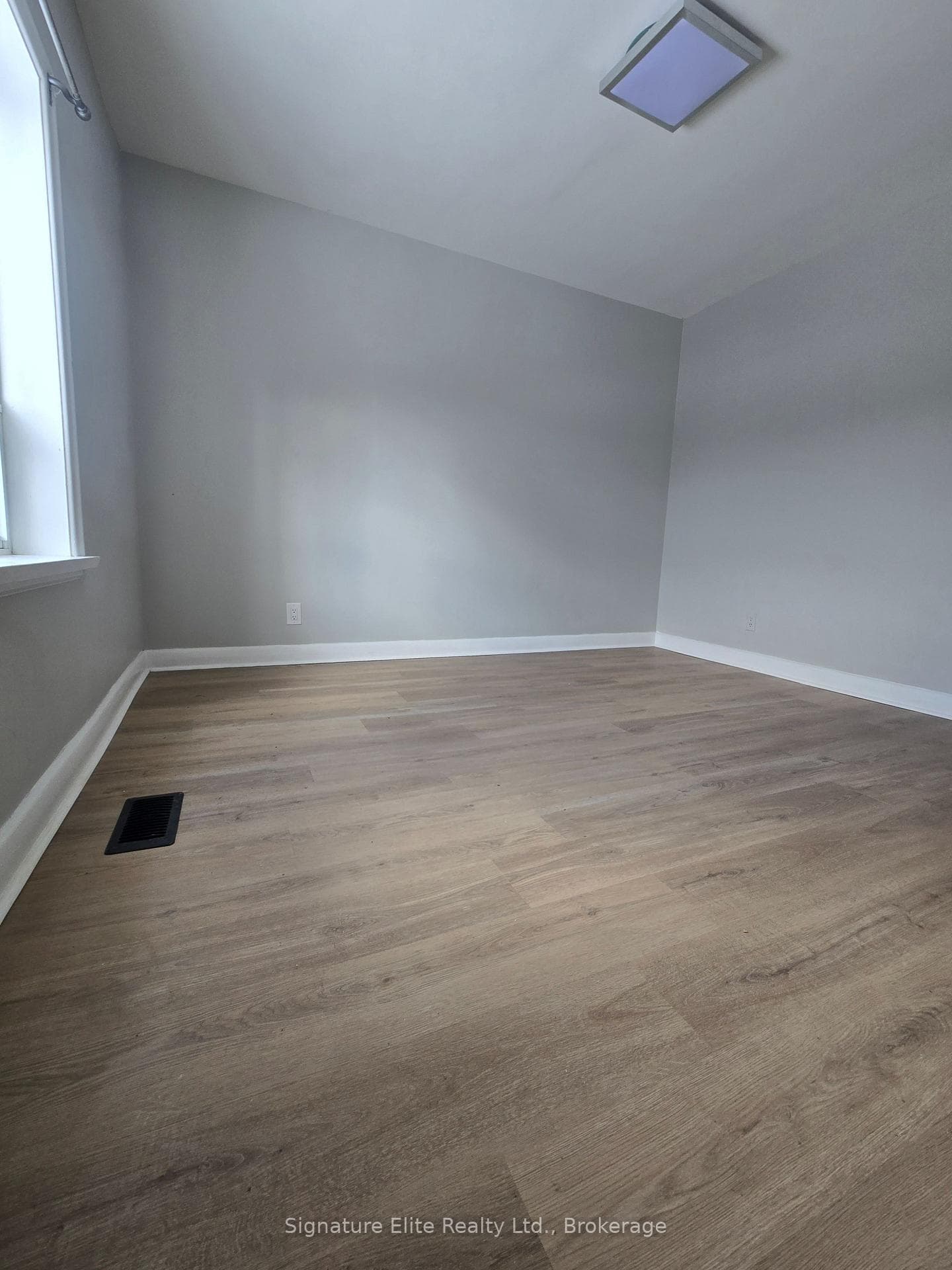 Bedroom #2 - Main Floor