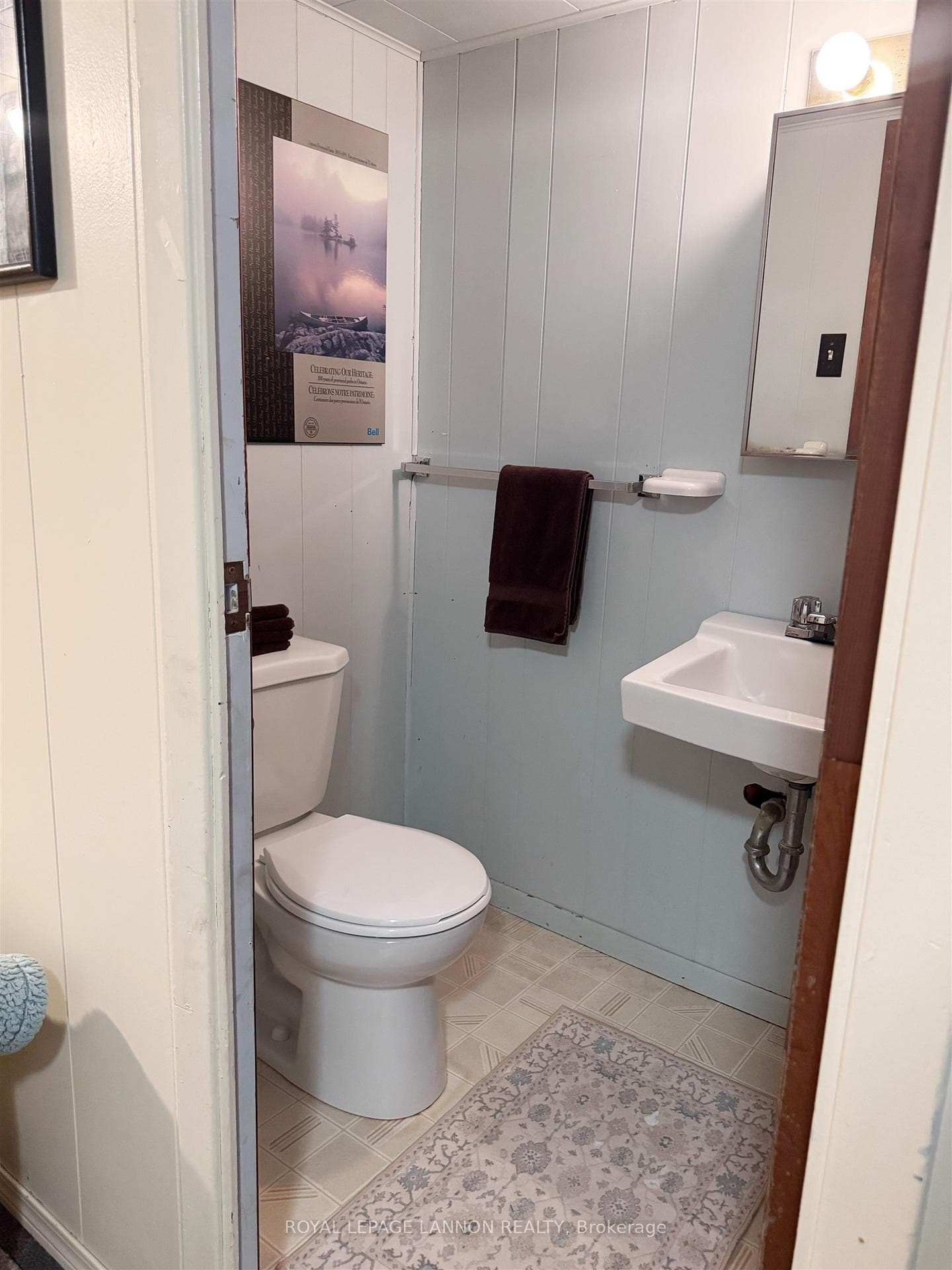 325 Rona Street photo 25