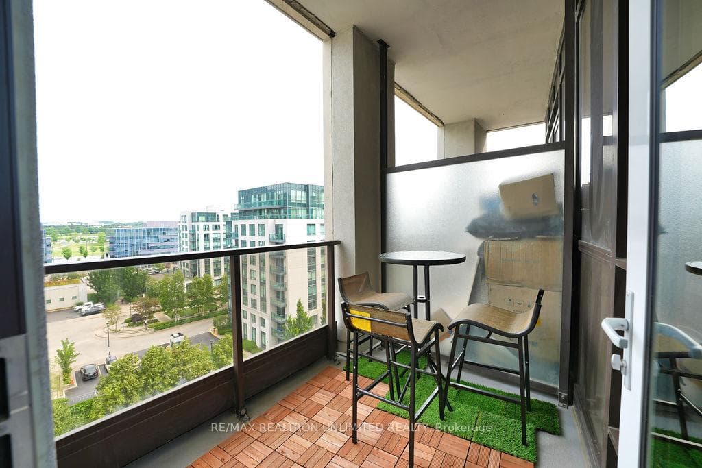 89 South Town Centre Boulevard Unit 910 photo 12