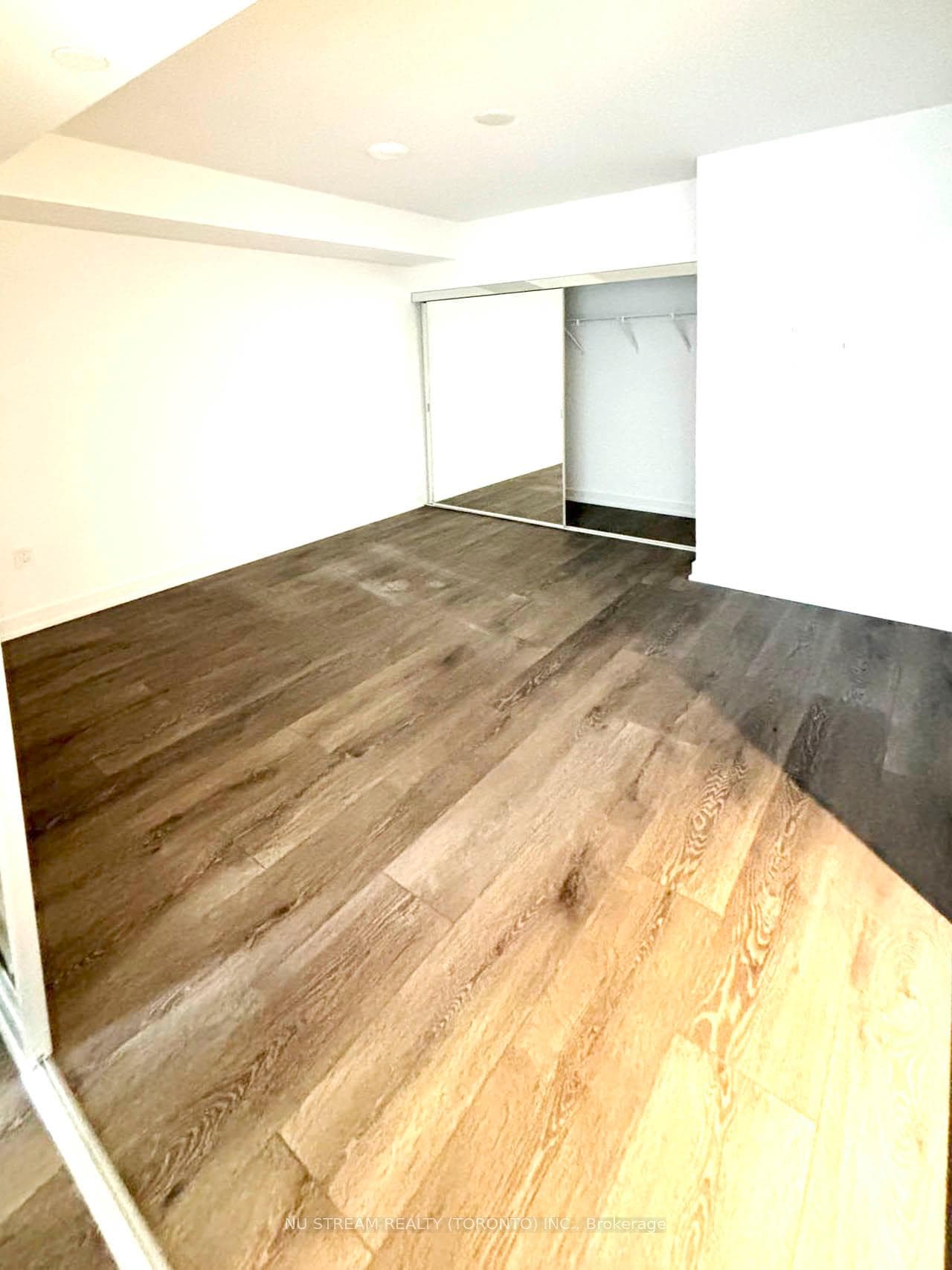 117 Broadway Avenue Unit 406 photo 16