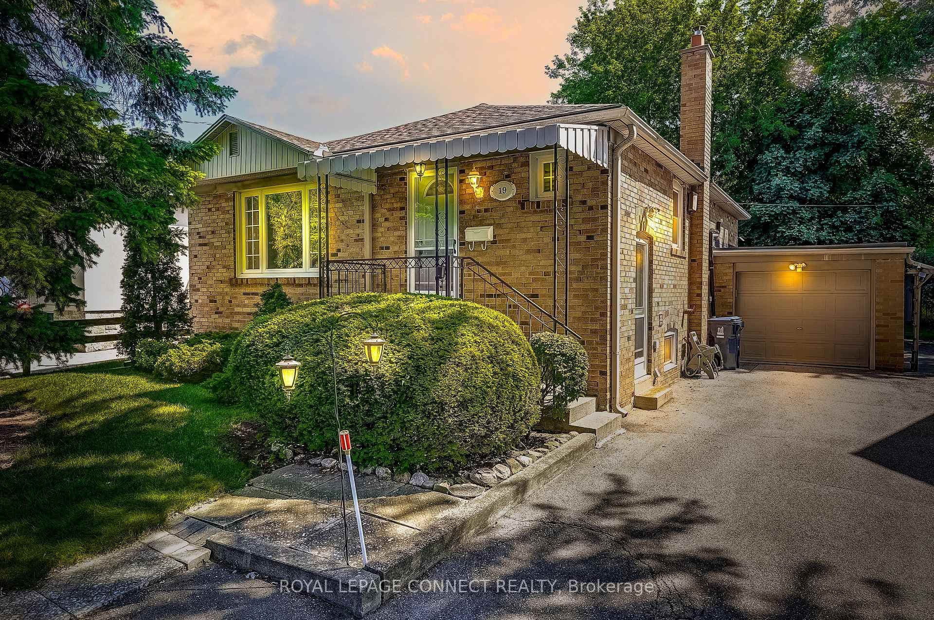 19 Cronin Drive photo 2