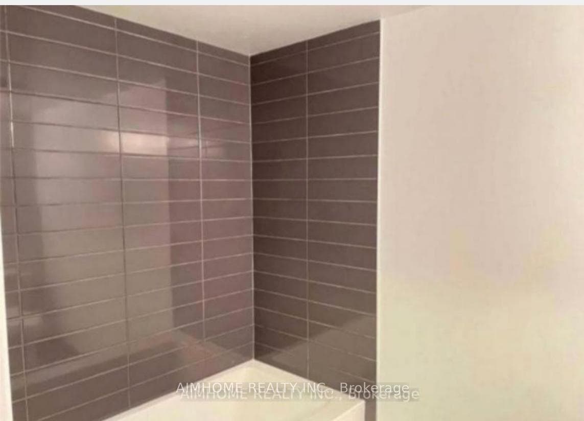 159 Wellesley Street Unit 1306 photo 12
