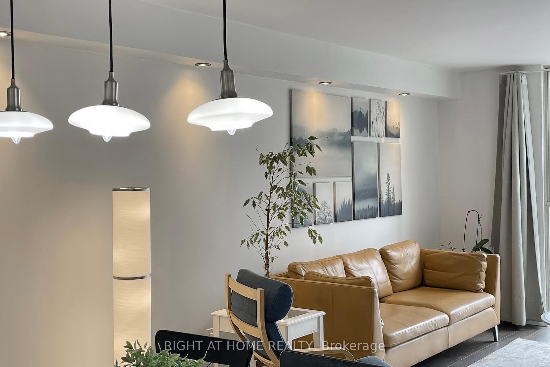 5460 Yonge Street Unit 1404 photo 13