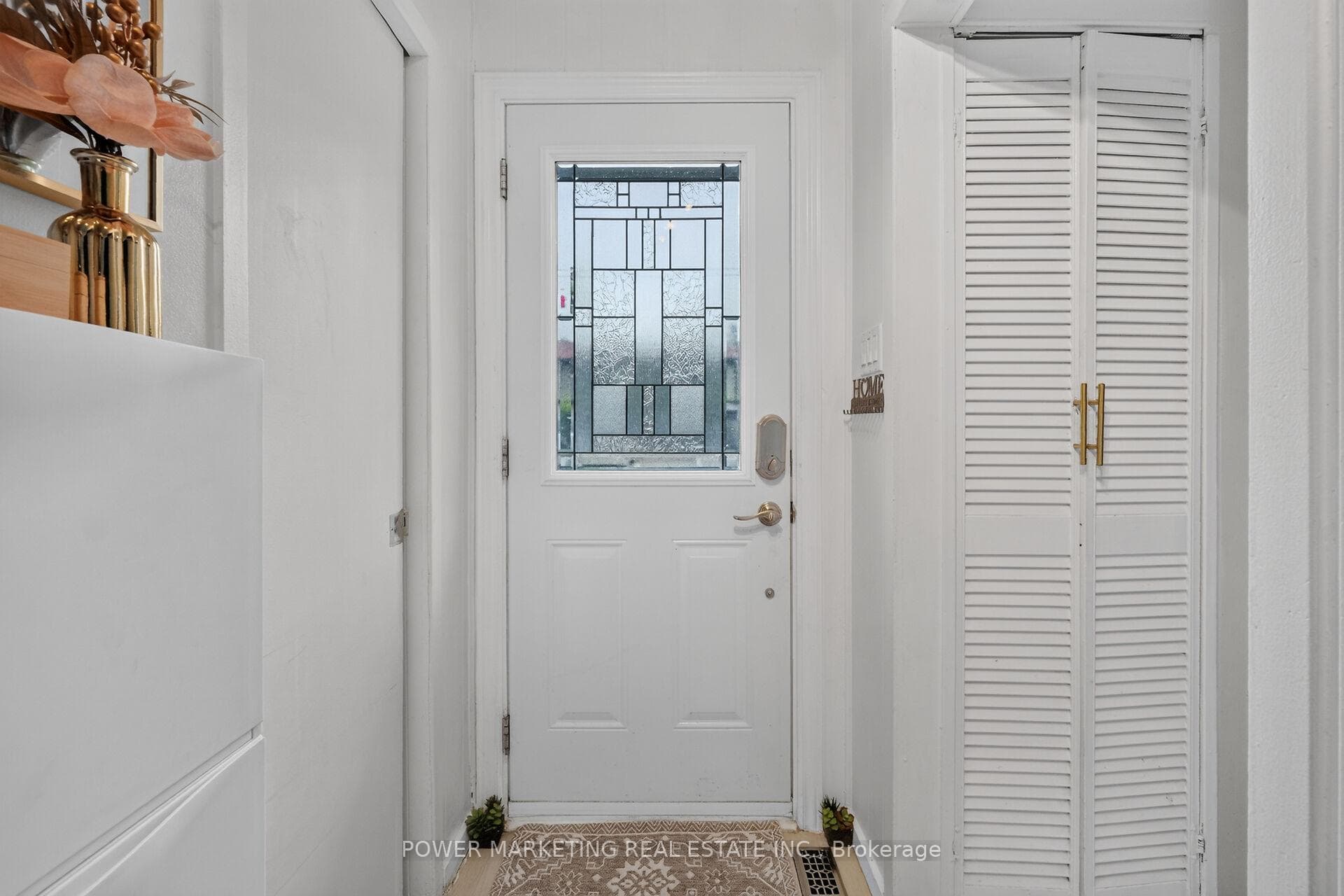 6213 BROOKSIDE Lane photo 4