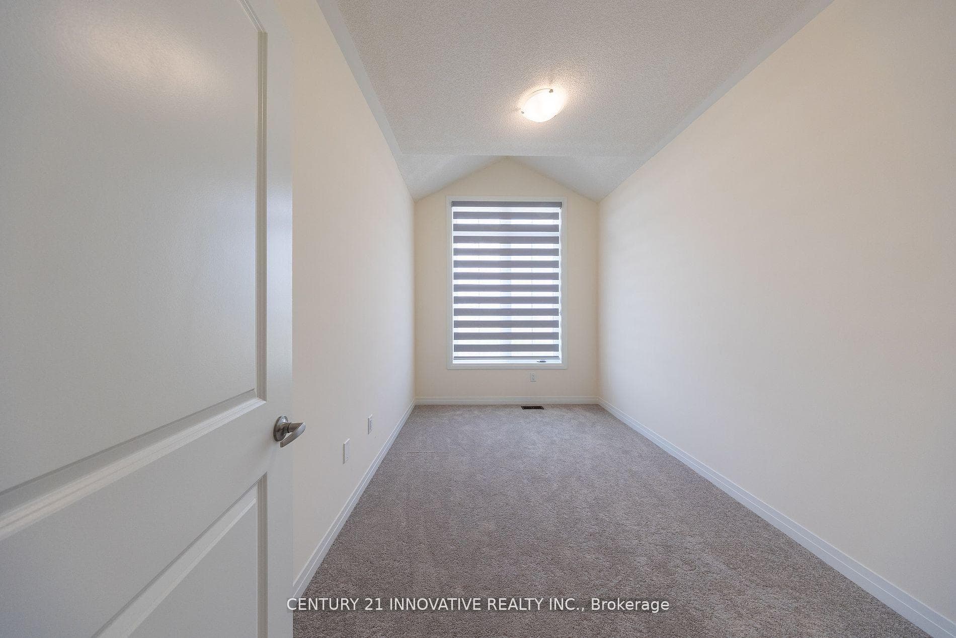1189 Marathon Avenue photo 27