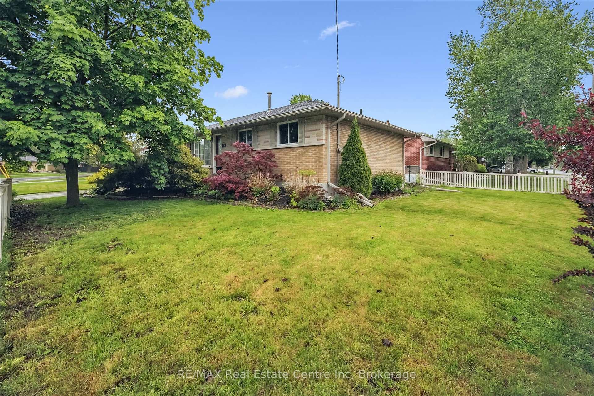 756 Cambridge Street photo 5