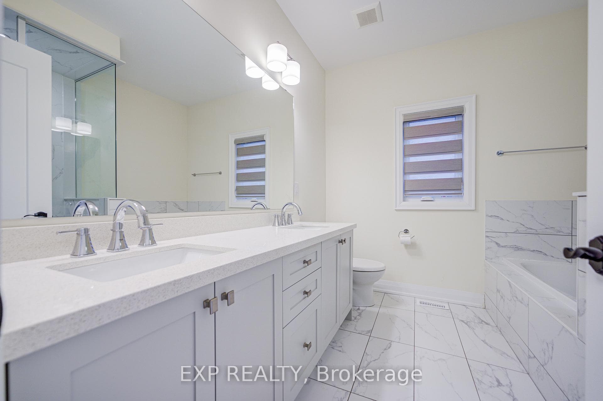 4255 Major Mackenzie Drive photo 37