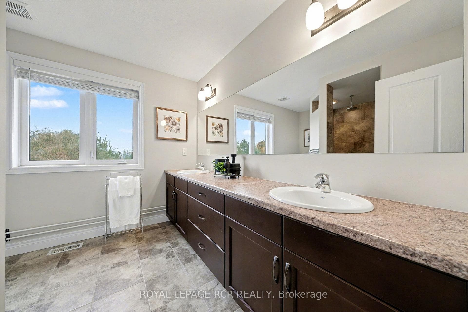 113 Taylor Drive photo 27