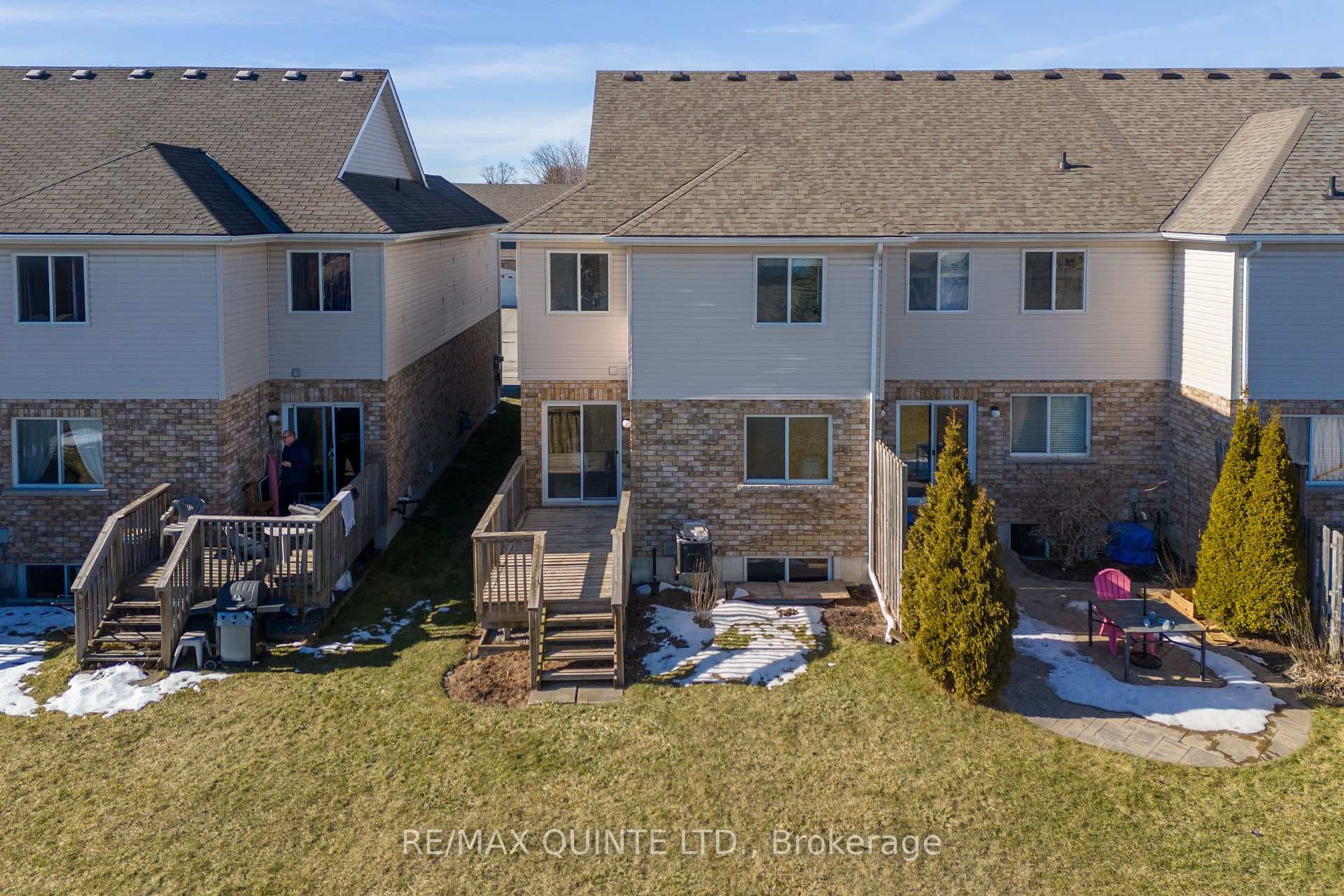 9 Sarah Court photo 27