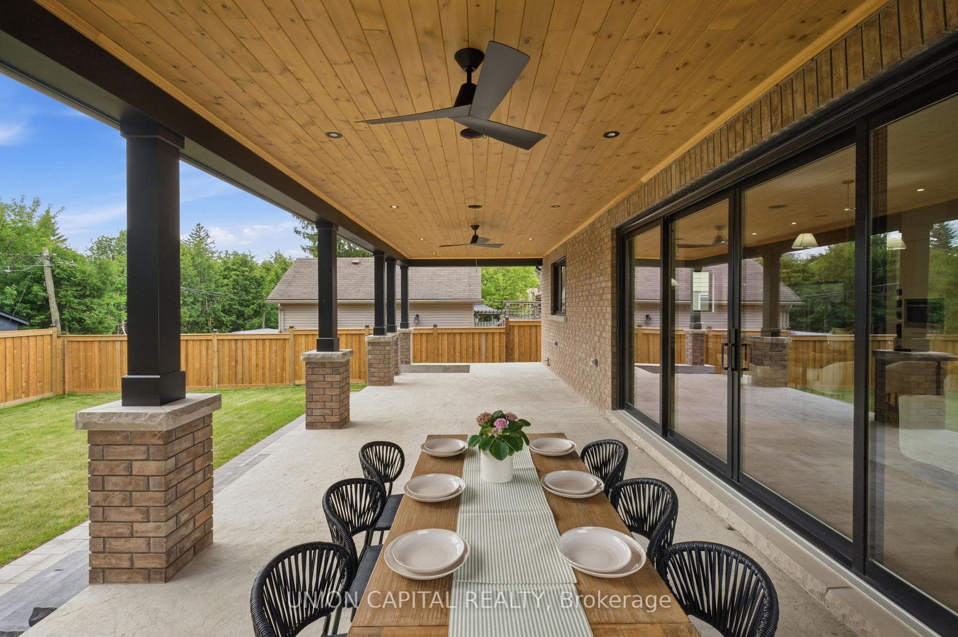 106 Hawthorn Avenue photo 44