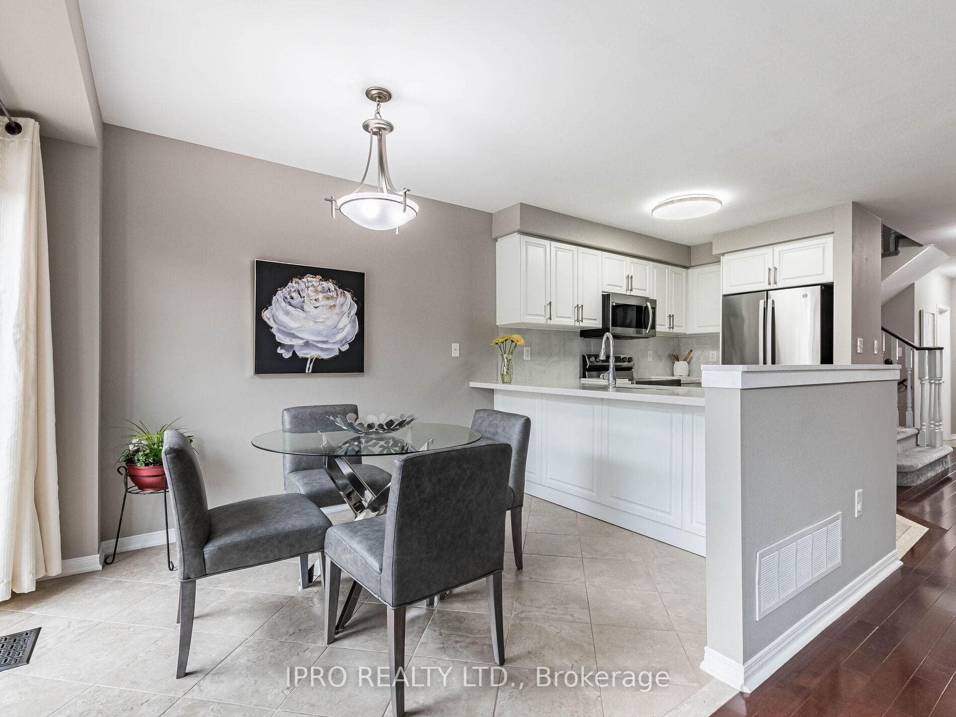 1364 Brandon Terrace photo 8