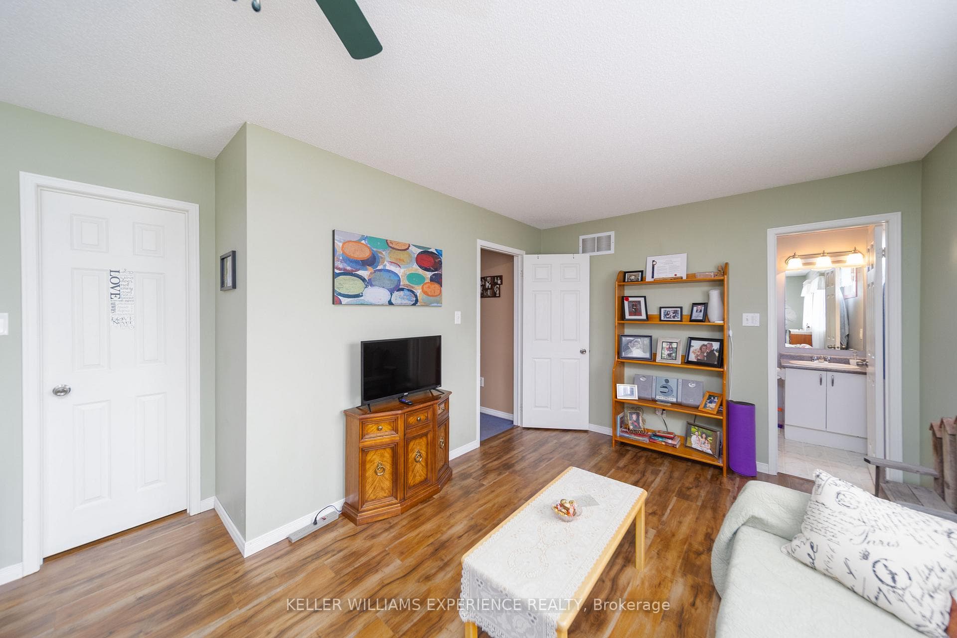 48 Basswood Drive photo 12