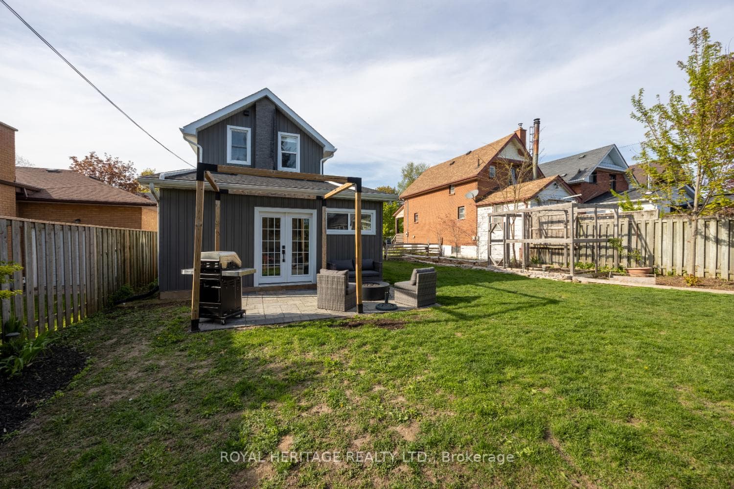 111 Arlington Avenue photo 43