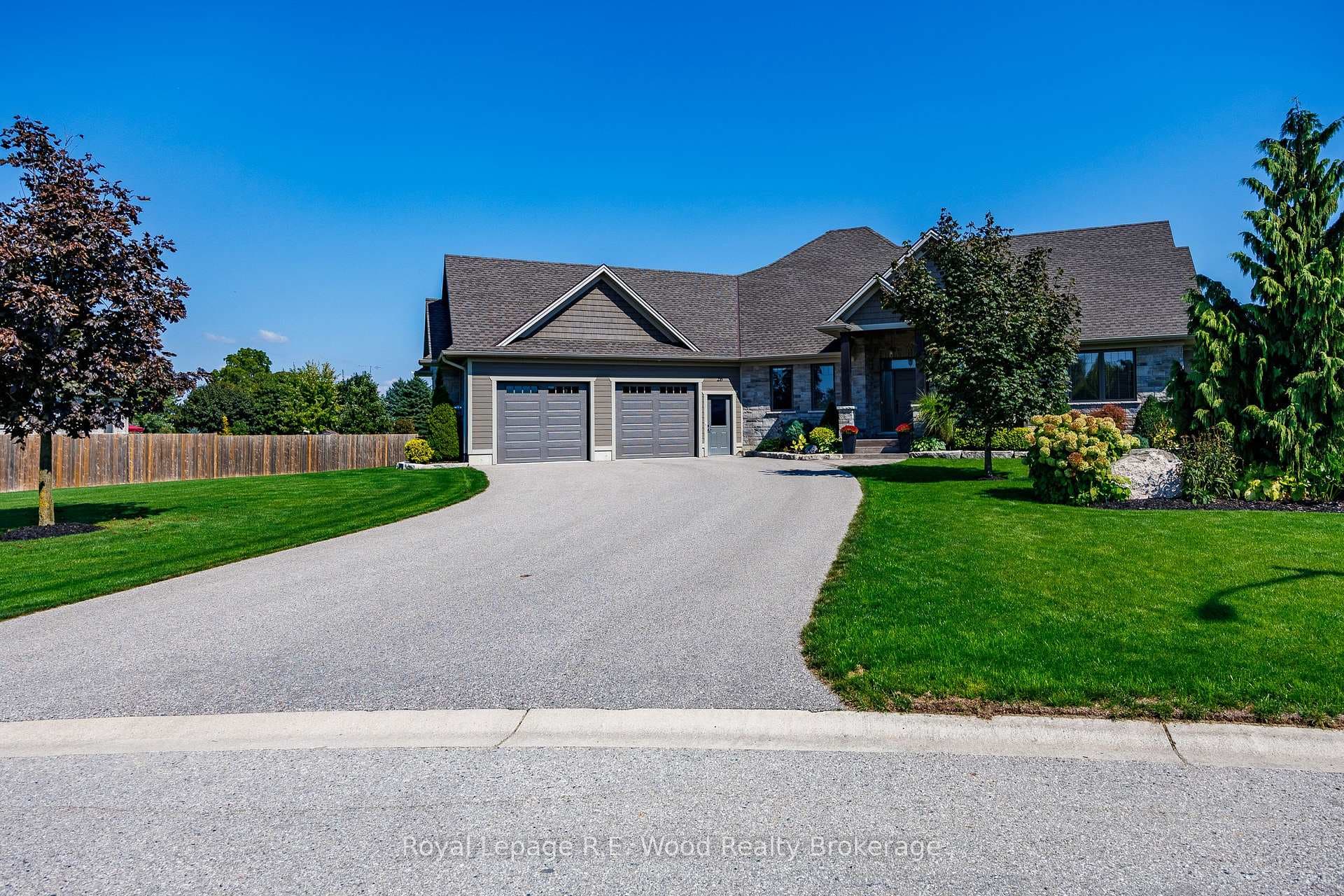 26 Millcreek Court photo 3