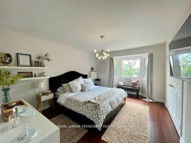 5370 Ruperts Gate Drive photo 27