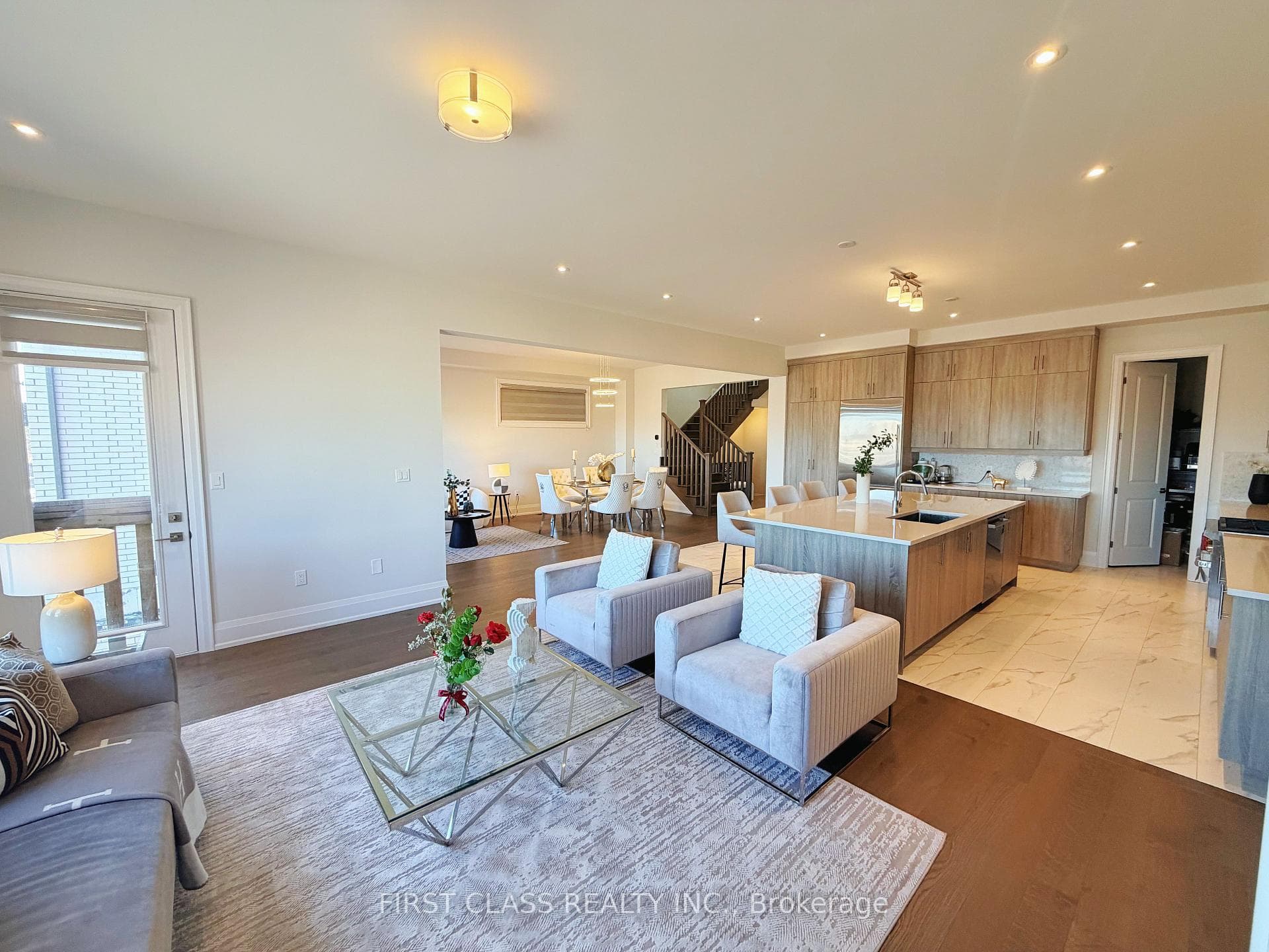 68 Tranquility Crescent photo 3