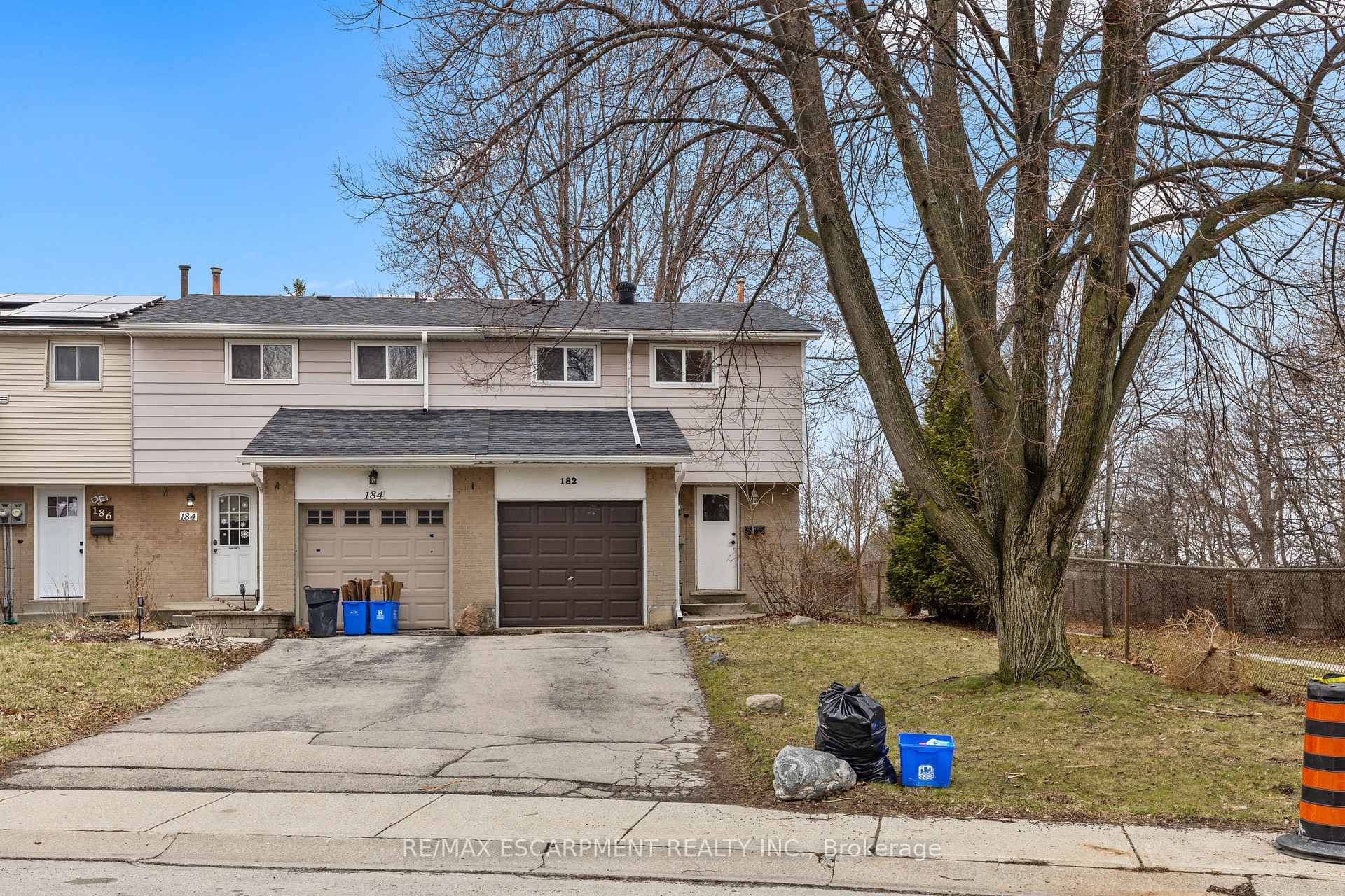 182 Golden Orchard Drive photo 1