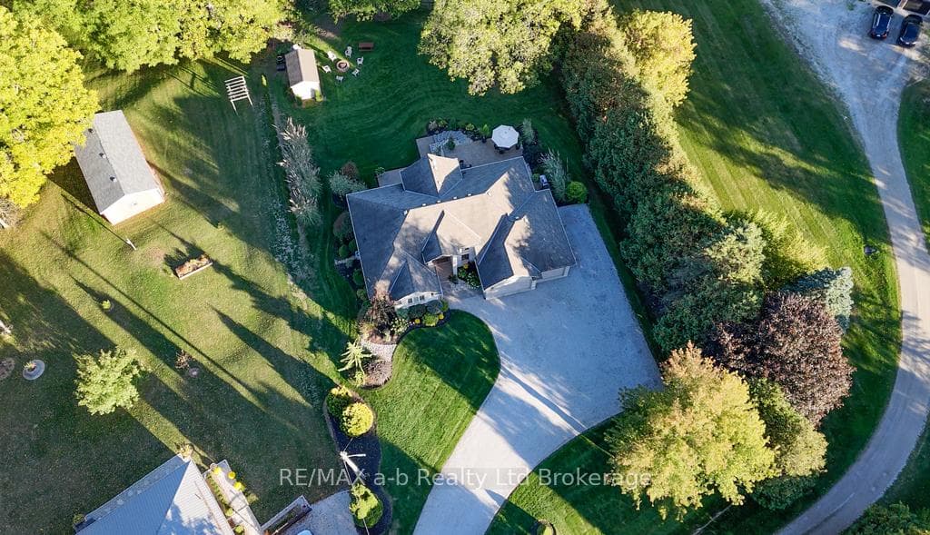 9442 Richmond Road photo 47