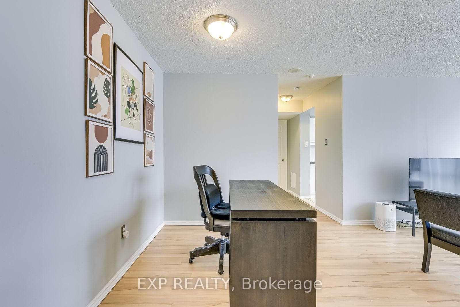350 Rathburn Drive Unit 901 photo 5