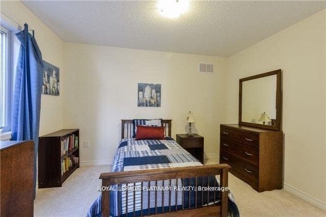 17 Polstar Road Unit Main photo 15