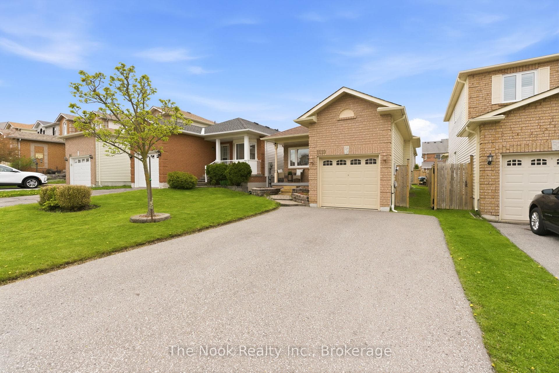 1139 Ridgemount Boulevard photo 48
