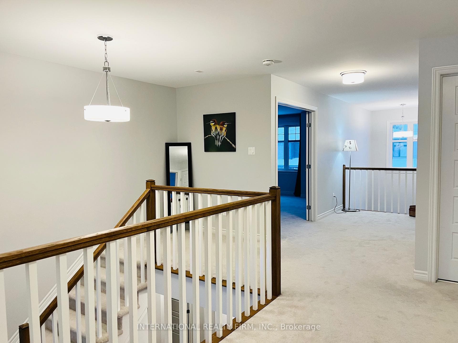 696 Moonflower Crescent photo 13