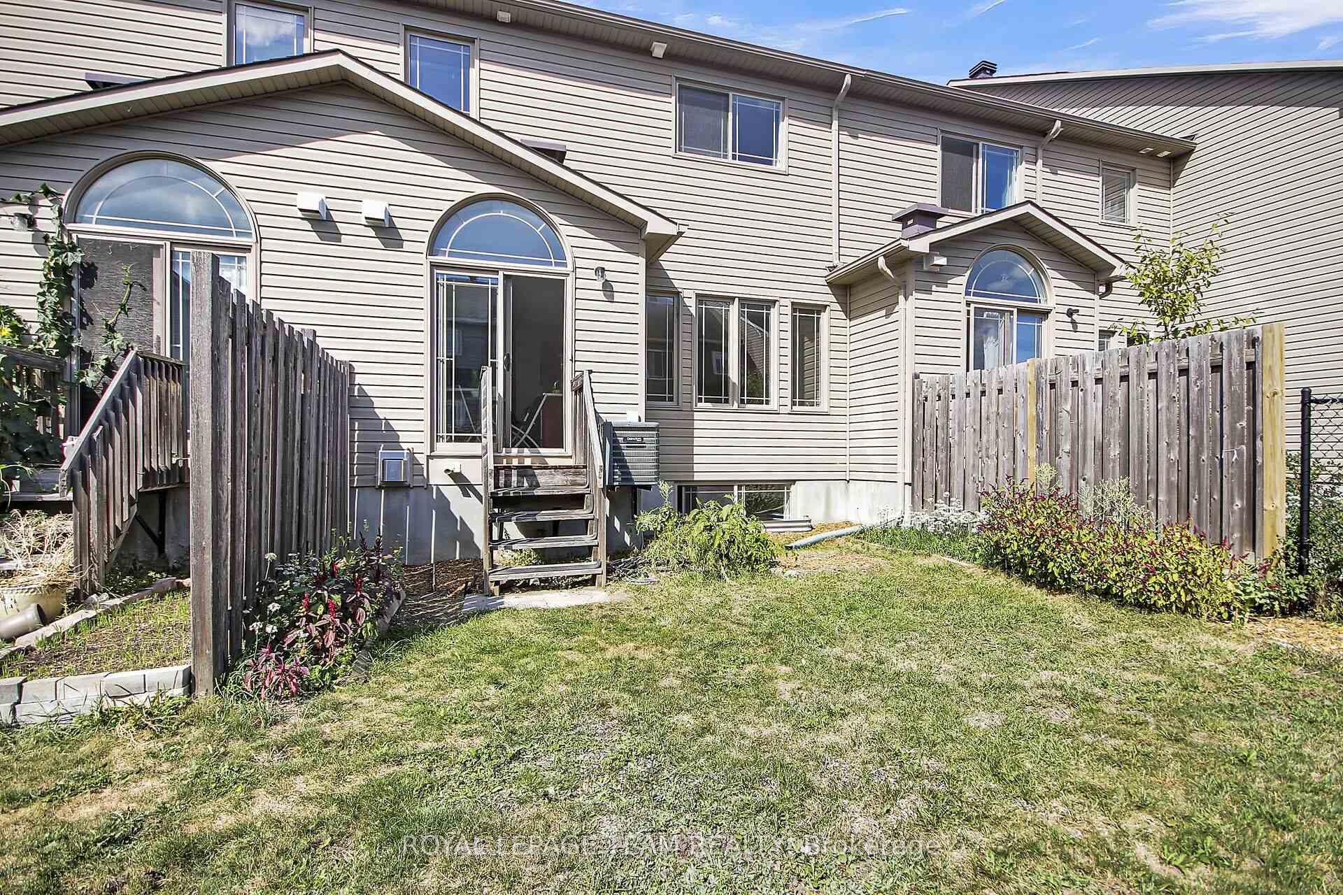 1464 Carronbridge Circle photo 35